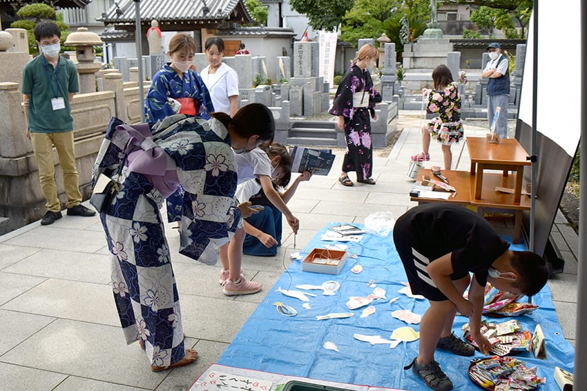 社協が地蔵盆に参加 きっかけは介護者カフェ