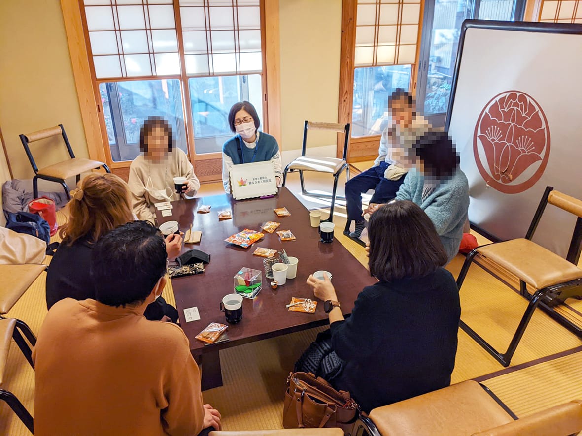 家族と僧侶、笑顔で参加 願生寺親なきあと相談室