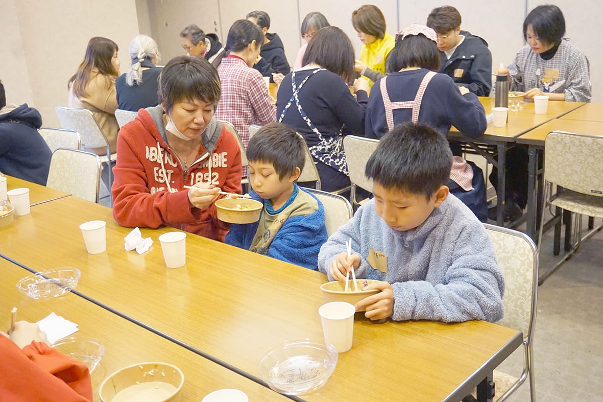 奨学金で子ども食堂 大正大3年・大畠さん