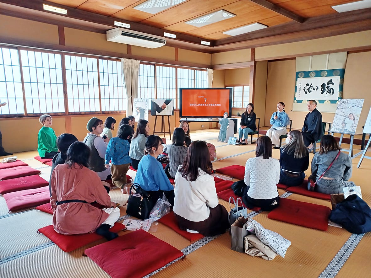 障害ある人の「おでかけ」は好きな所へ 仁和寺