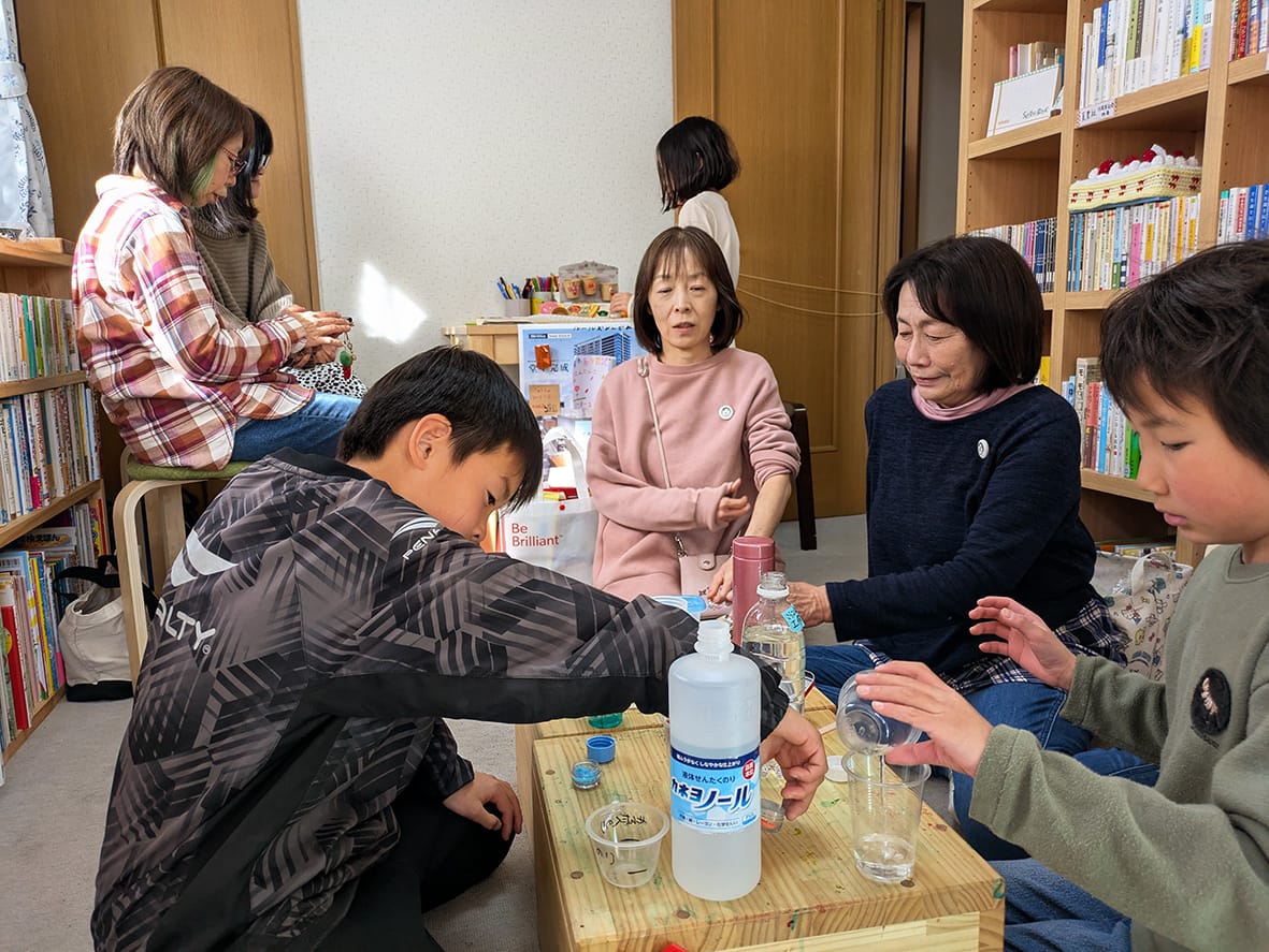 誰もがくつろぐ「はんぶんぶんこ」 大阪・豊中